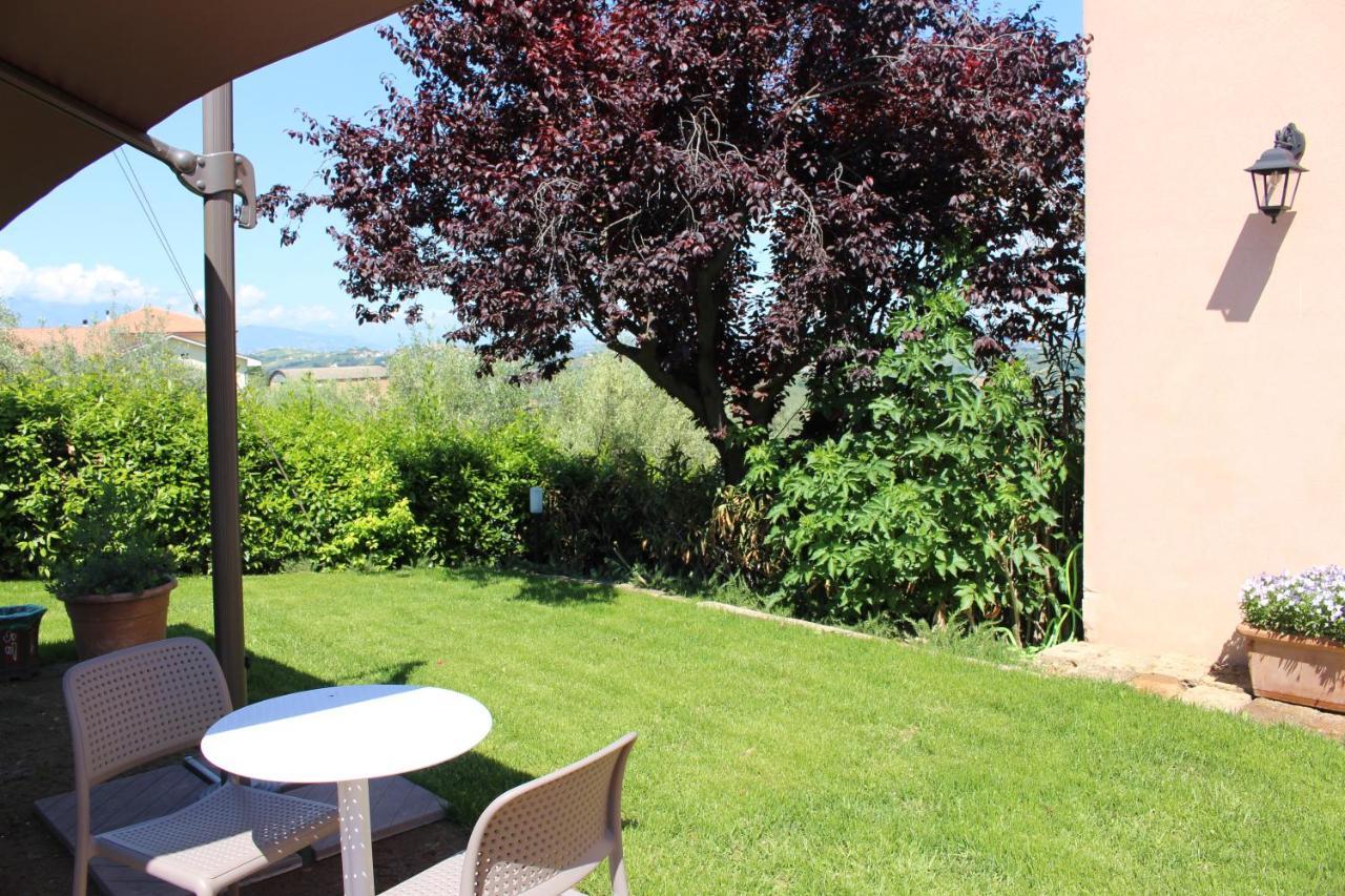 Ellebi B&B Montone  Екстериор снимка